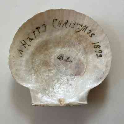 Shell, Commemorative