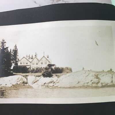 Bertolet Photo 4