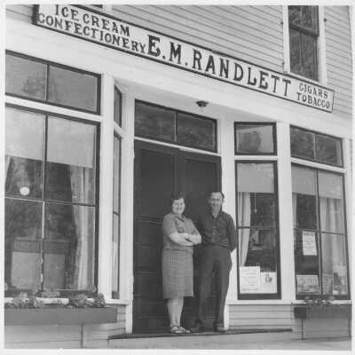 Photo of Eben and Roberta Colcord Randlett