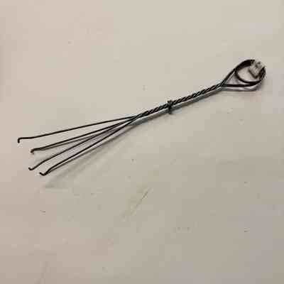 Pickle tongs