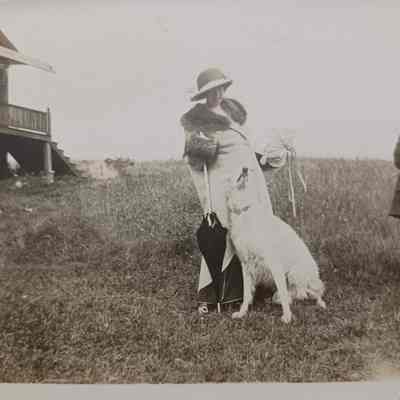 Beatrice Ashley Chanler and her dog