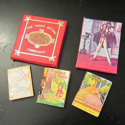 Books, miniature toy