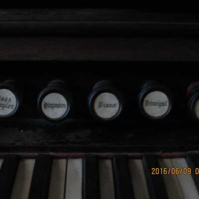 stops, base clef