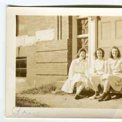 Postcard of Christine and Polly Pendleton with a friend