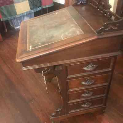 Captain's Desk