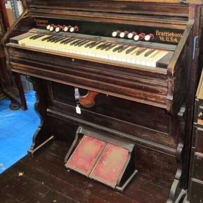 small reed organ