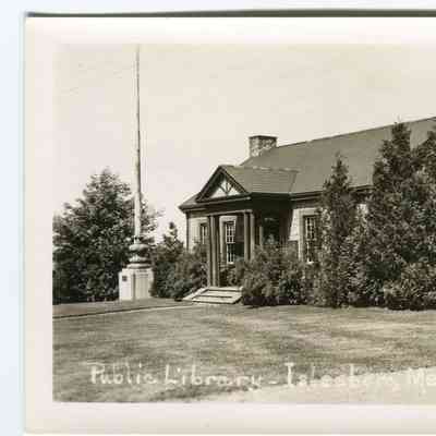 Postcard of Alice L. Pendleton Library