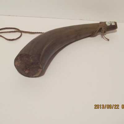 Powder horn