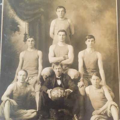 Islesboro Basketball Team, 1906