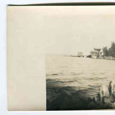 Postcard of Hewes Point steamboat dock