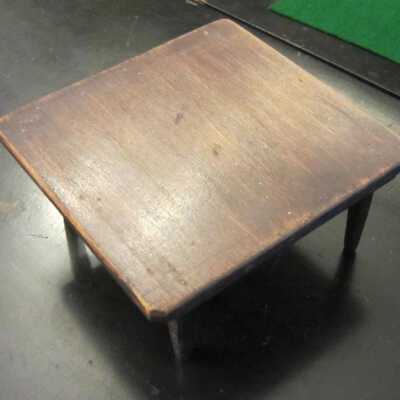 Table, dollhouse