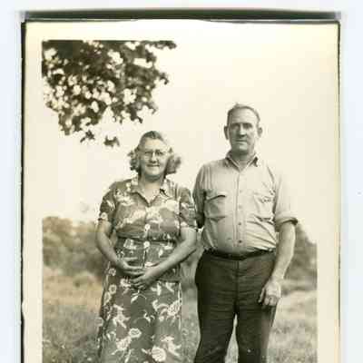 Postcard of Stella Steele and Charlie Howes