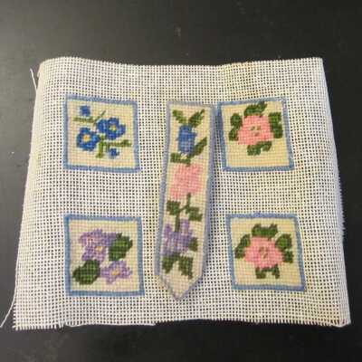 Petit point, small
