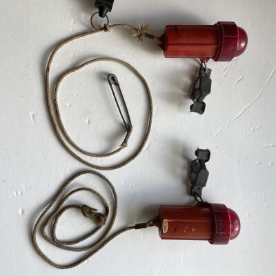 US Light Preserver Light with Whistle