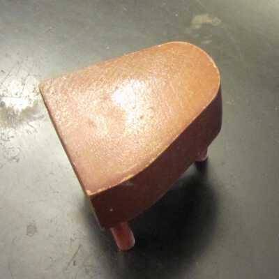 Toy piano