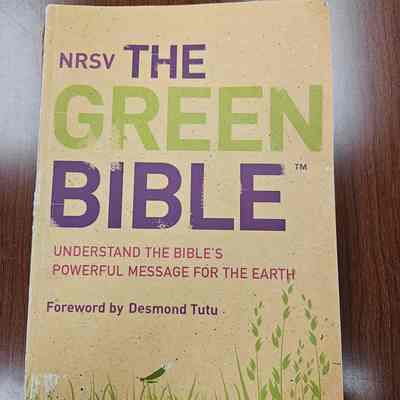 NRSV: The Green Bible