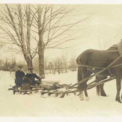 Photograph of Jennie and Charles McLoughlin of Putnam, NY