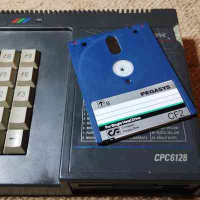 Amstrad CPC 6128
