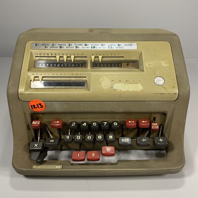 FACIT CA1-13 Calculator