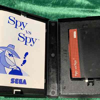 Game Box - Open: Manual and Cartridge