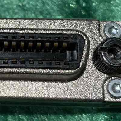 National Instruments Cable - Plug