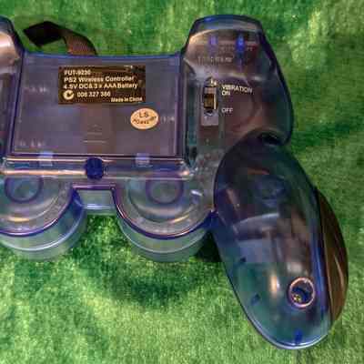 Controller and Wireless Adaptor - Back