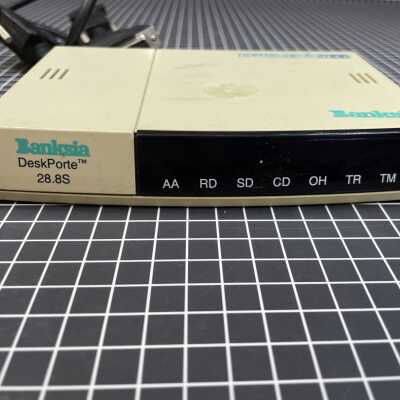 Banksia DeskPorte 28.8S