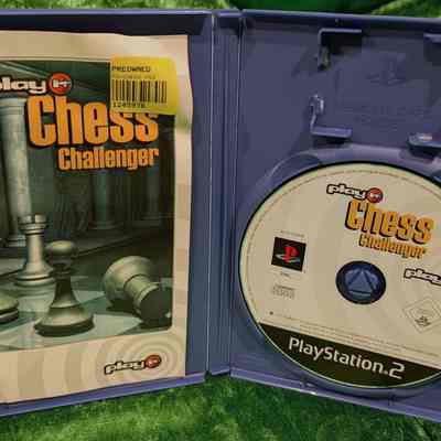 Game Box - Open: Game disc and manual