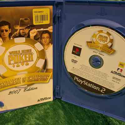 Game Box - Open: Game disc and manual