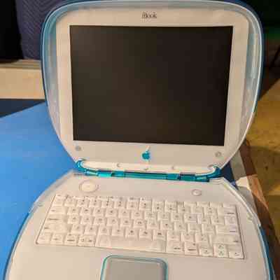 Apple iBook Laptop