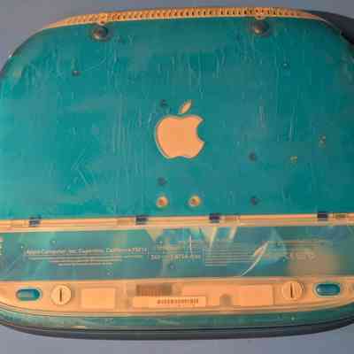 iBook - Bottom