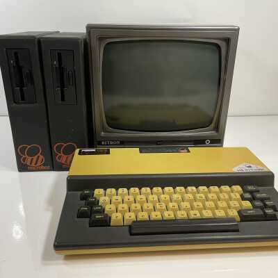 Microbee 64K Computer in a Book (CIAB)