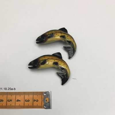 Trout Brooch Set