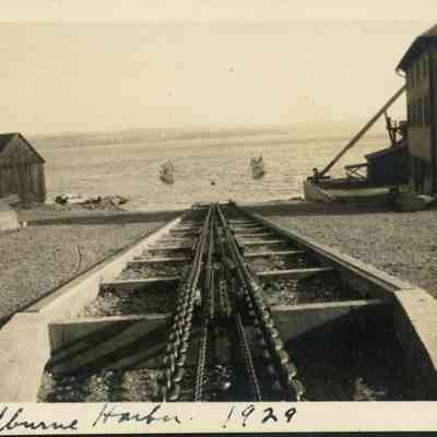 Chain used for hauling the carriage which is in the Harbor submerged.