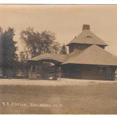 Postcard RR Station Shelburne VT