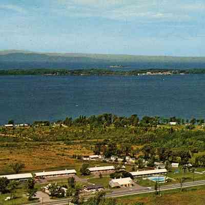Postcard Champlain Motor Lodge and Restaurant