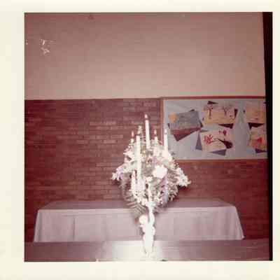 Retirement table decoration
