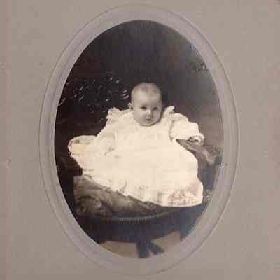Wilhamien Viets baby picture