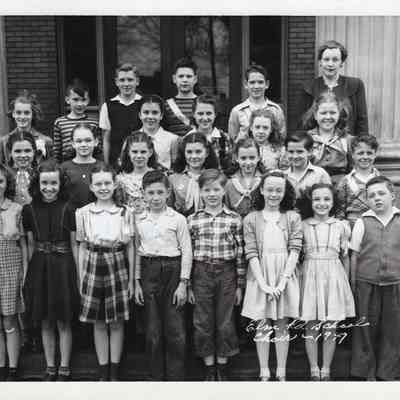 Wilhemien Viets class photo Elm Road School 1947