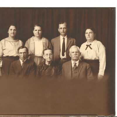Family photo of David and Lucy Bacon