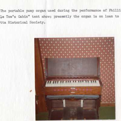 Phillips Portable Pump Organ
