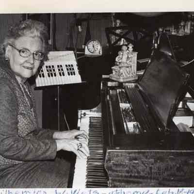 Wilhemien W. Viets at home Feb. 18, 1979