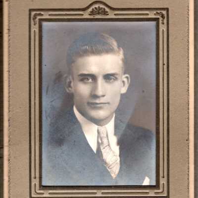 Harold Cooper, 1933