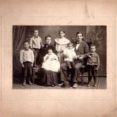 Family Portrait of Eight People