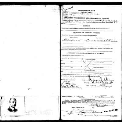 Passport: Harry H. Straus, Number 123079 issued in Washington. 29 December 1920.