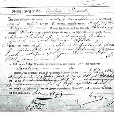 Birth Record # 33: Carolina Straus, daughter of Salomon Straus and his third wife, Sara Mayer. Recorded 13 May 1833 in Otterberg. Printed form with handwritten entries. In Old German.