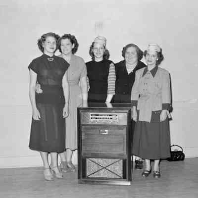 five women and a radio