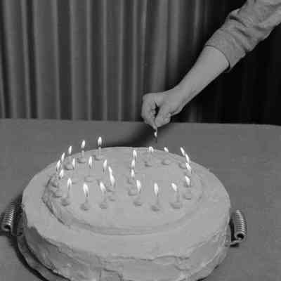 Sixtieth Birthday cake [SIMILAR #217]