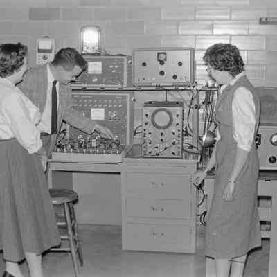 Electronic apparatus