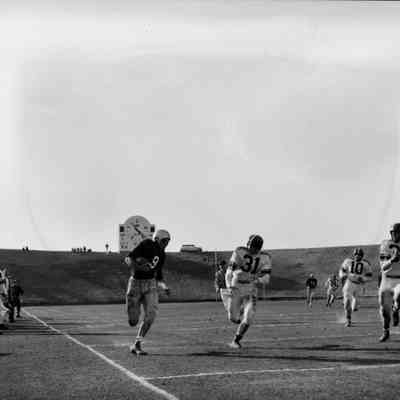 Number 9 running the ball